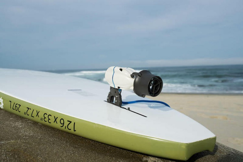 Bixpy US Fin Adaptor with J-2 Motor fitted on a SUP