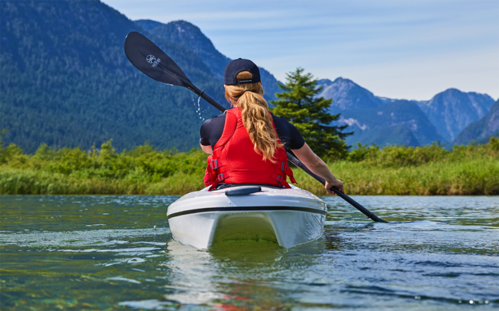 Paddling the Delta Kayaks 10 AR Kayak