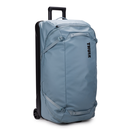 Thule Chasm Rolling Duffel, tough and functional ideal for check-in luggage