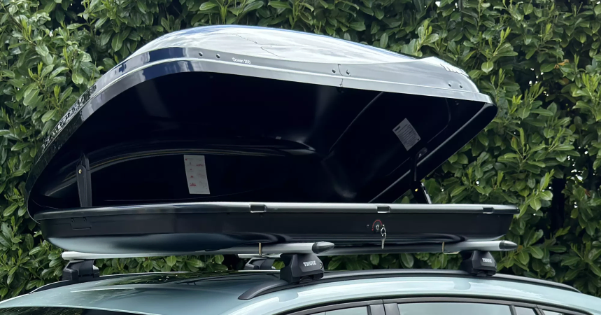 Thule Ocean 200 Roof Box - Side Opening
