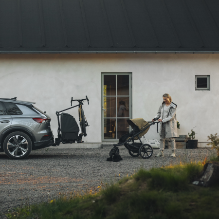 Thule Onto 2 Bike Arm shown fitted to an Easyfold 3 carrier with Onto 2 cargo box